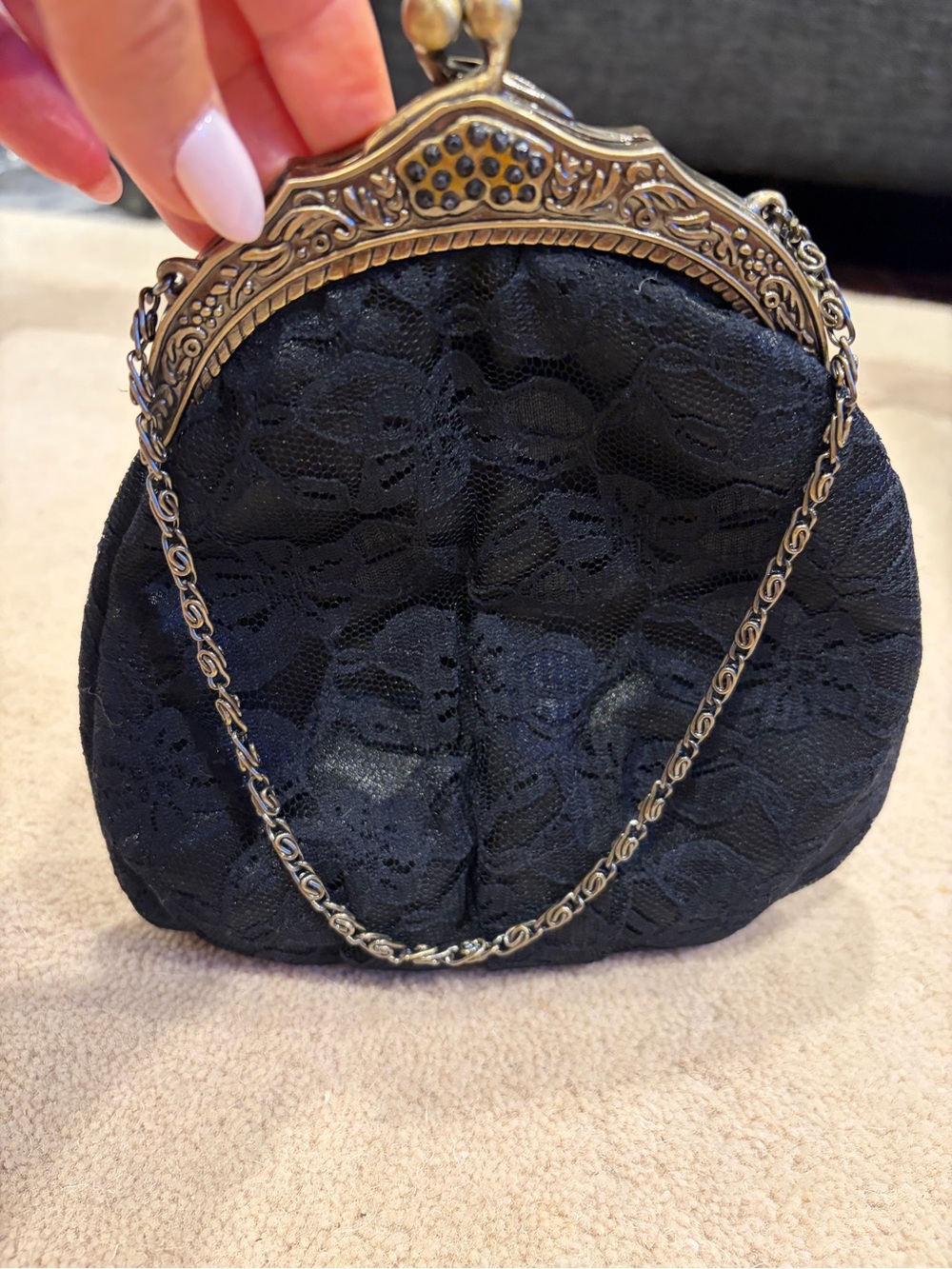 Vintage-Inspired Black Lace Evening Bag with Antique Gold Frame